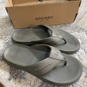Mens Sperry Shoes NIB
